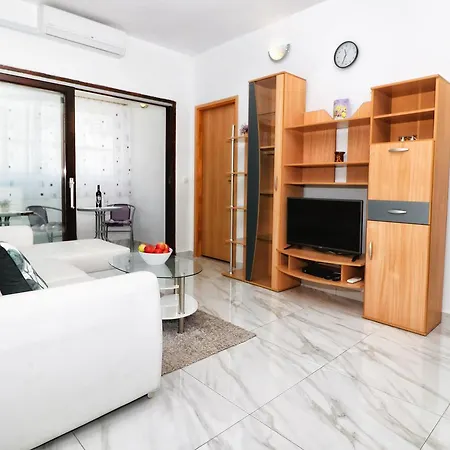 Apartments Amalia Rovinj Exterior photo
